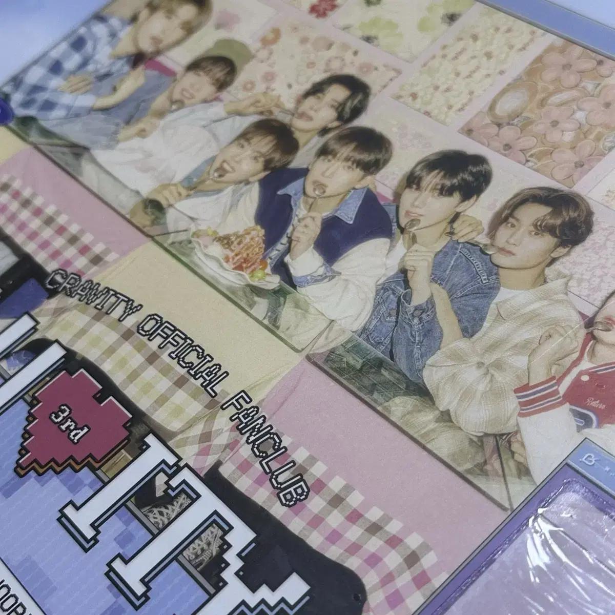 

Cravity Lovity 3rd Kit Sealed Full Set Photocard