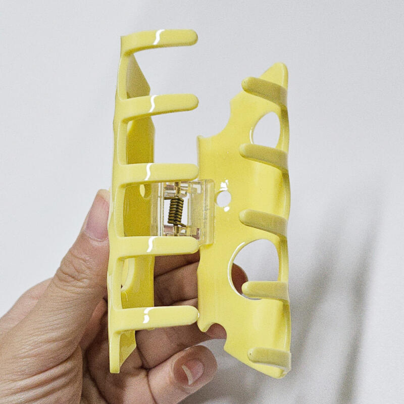 Petite Cheese Updo Hair Clip