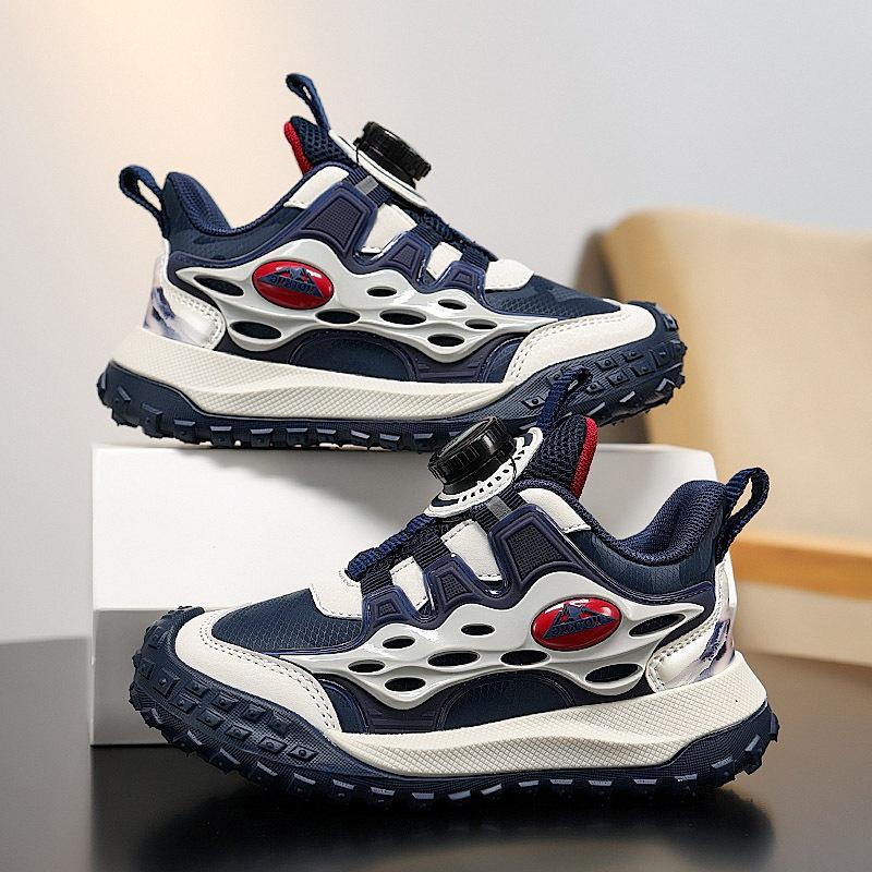 Boys' Lightweight Shock-Absorbing Running Shoes with Rotating Buckle for Autumn/Winter