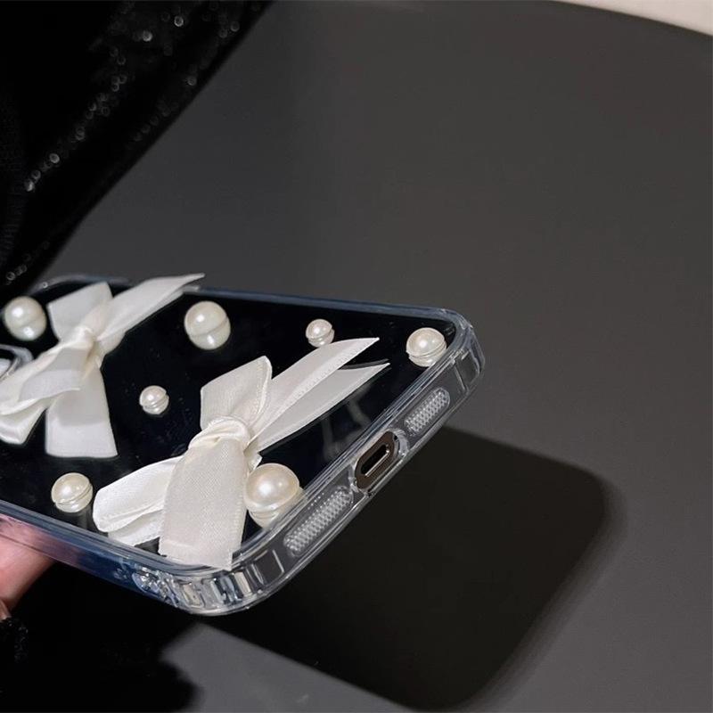 Applicable To Iphone16Pro Mobile Phone Case, Apple 17Pro Mirror High-End Sense 15, Pearl Bow 15 Handling