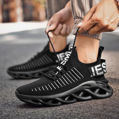 Uomo Sport Corsa Nero Scarpe da jogging Sneakers casual Uomo Outdoor Rete traspirante Donna Leggero Assorbimento degli urti Nero Tennis