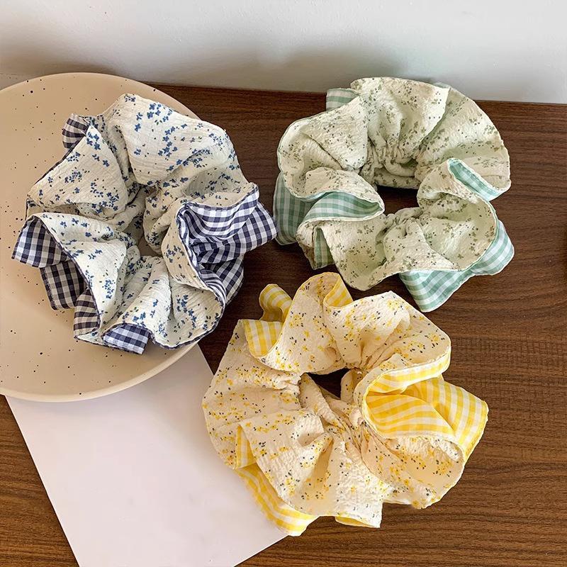 1/3Pcs Double Sided Scrunchies Floral Gingham Patterns Fashionable Hair Ties For Women'S Charming Looks