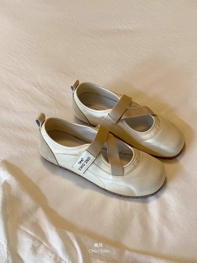 

Популярные балетки Мэри Джейн женские лето 2025 новые универсальные туфли на плоской подошве с неглубоким вырезом простые немецкие тренировочные туфли 40