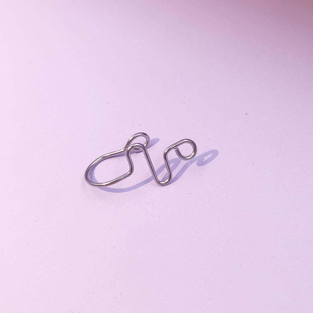 Kein Loch, unregelmäßiger Nasenring, Punktionsschmuck, falscher Nasenclip, Nasenschnalle, Nasendekoration