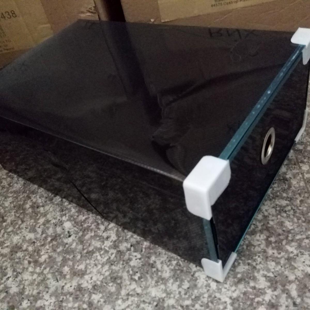 

Transparent PP Plastic Shoe Box with Metal Drawer, Silver Edge, Foldable Storage for Clothes. 31x20x11 cm