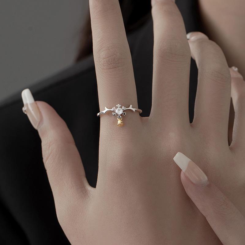 Banyan Tree S925 Silver Snowflake Elk Bell Ring: Festive Winter Gift, Adjustable for Women