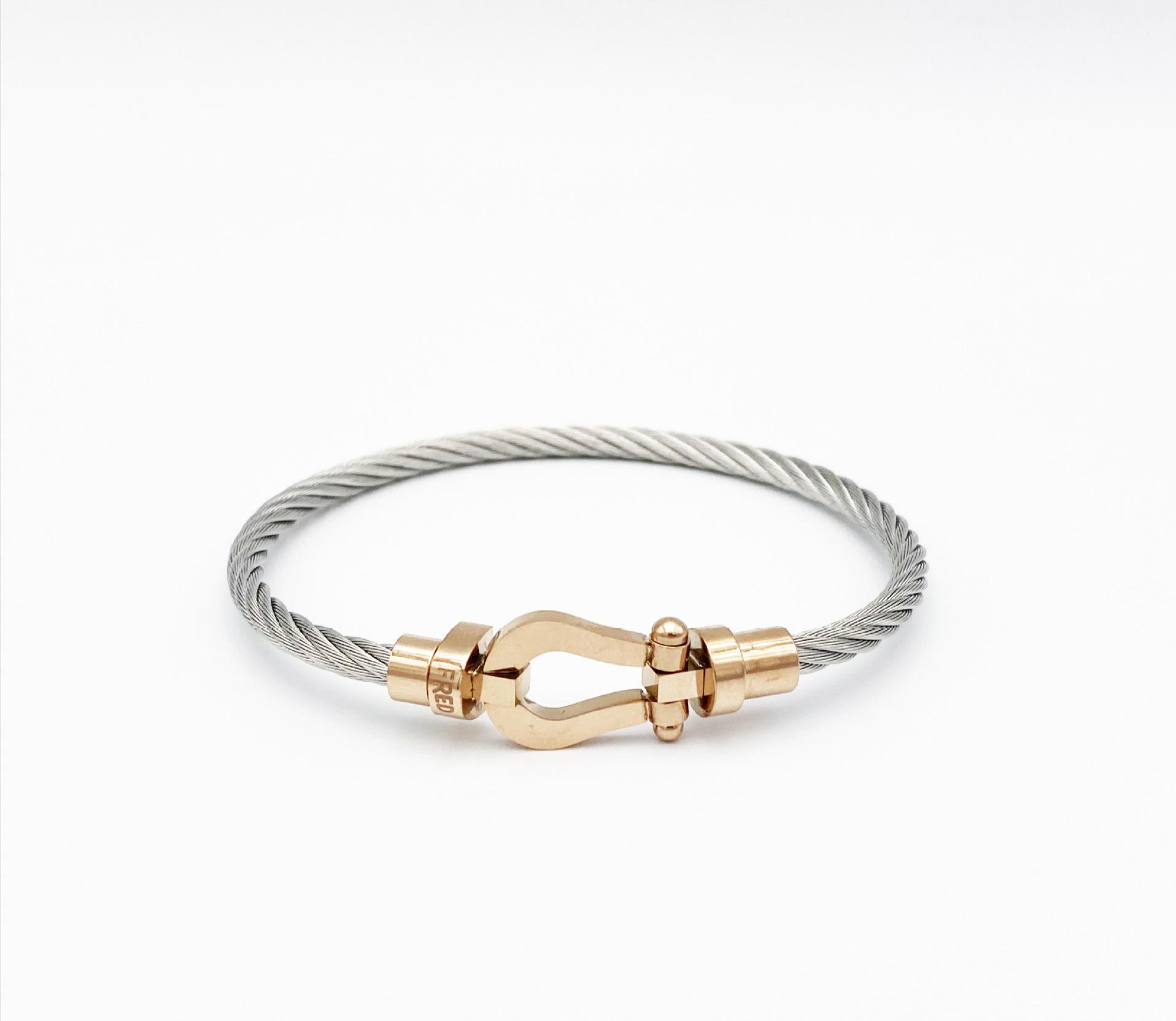 

Подковообразная магнитная пряжка браслет из нержавеющей стали и розового золота титана