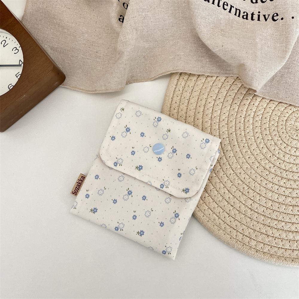 Mini Makeup Storage Bag Portable Lipstick Key Coin Organizer Pouch for Women Sanitary Napkins Bag