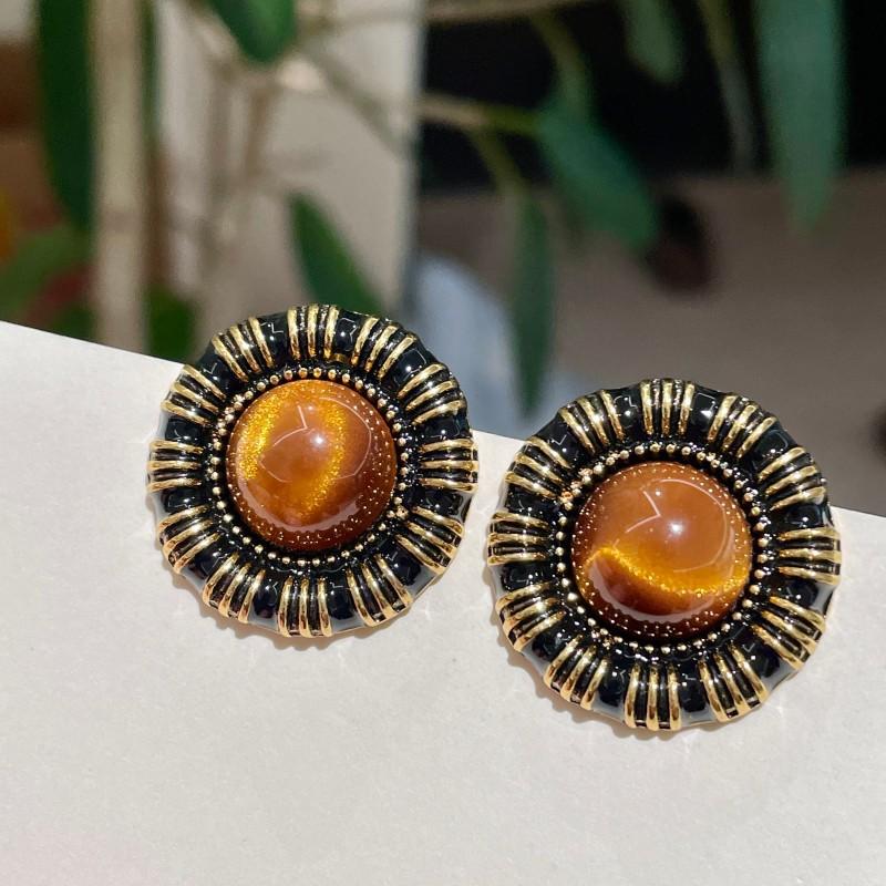 Natural tiger's eye stone series stud earrings for women Maillard exquisite retro earrings niche light luxury high-end temperament earrings