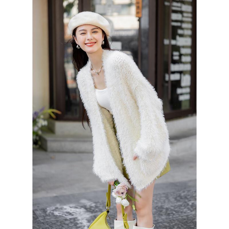 

Mocana Faux Mink Velvet Long Sleeve Sweater Cardigan One Size