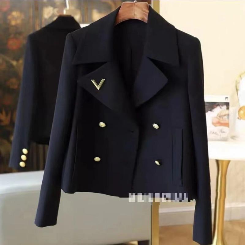 Migliora il tuo stile con questa giacca da abito profumato autunnale