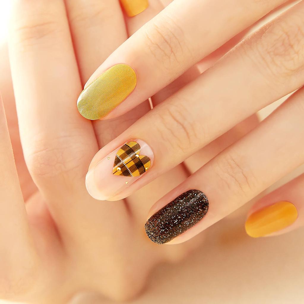 Glam Shell&Glitter Nail Stickers 24pcs | Self-Adhesive Strips, Bold Chic Mix, Quick 5-Min Manicure
