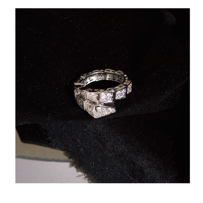 Luxury Diamond Snake-shaped Ring for Women Ins Fashion Finger Adjustable Ring Men Ring