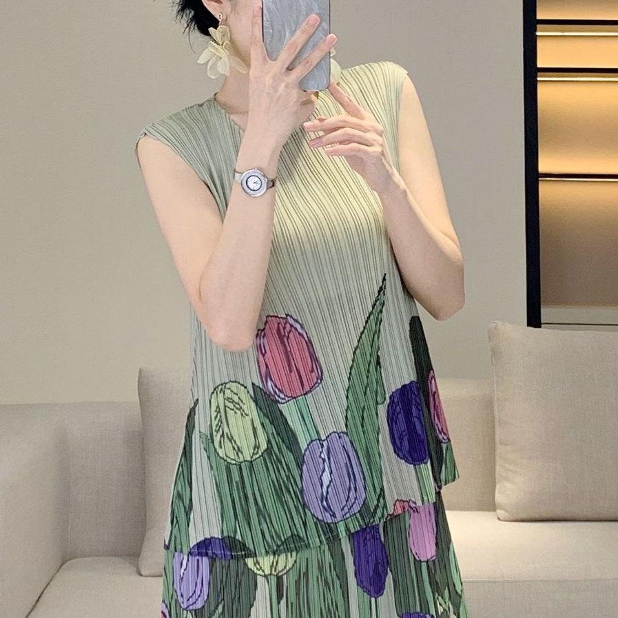 

Шикарный цветочный комплект из двух частей: Женский топ-жилет с принтом «тюльпан» и юбка миди One Size (45-75 kg)