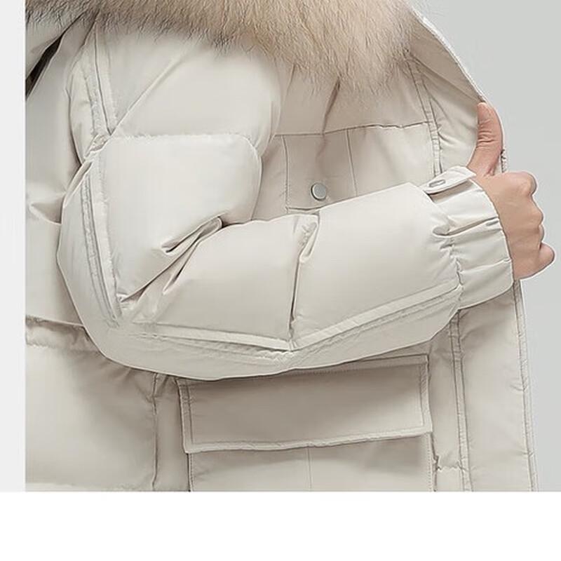 SNOWFLYING Women's Short Down Jacket with Raccoon Fur Collar