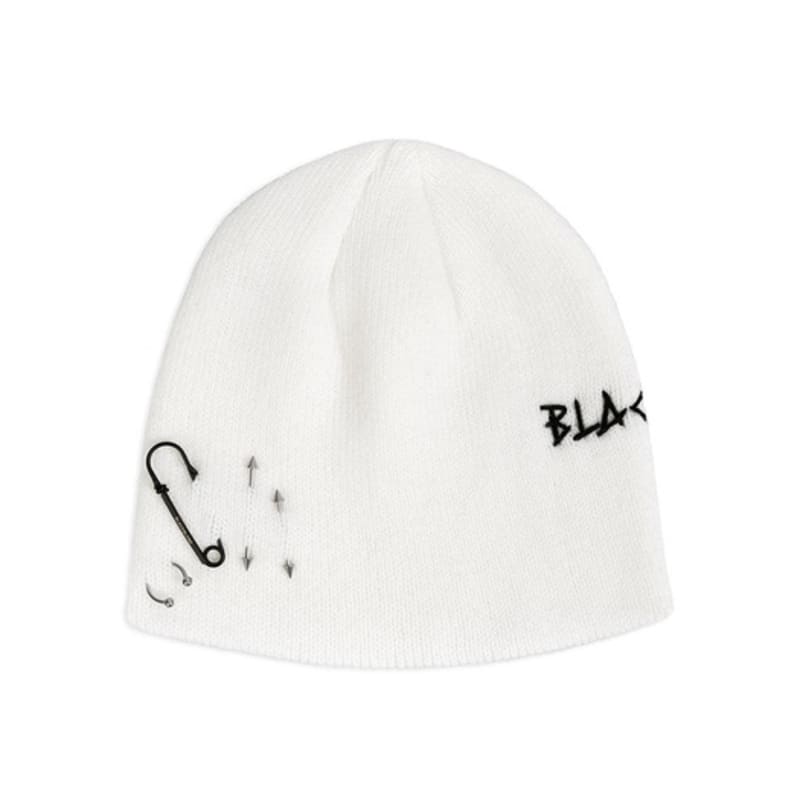 

Чёрная шапка-бини с пирсингом и логотипом BLACKBLOND BBD (белый) FREE