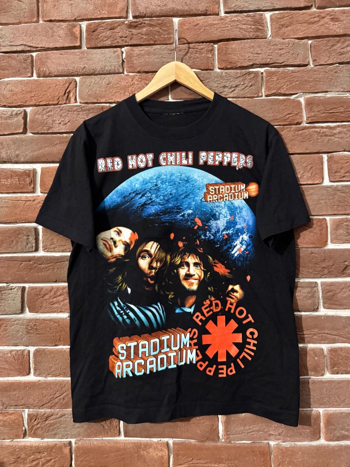 Rare 00s vintage Red Hot Chilli Peppers Rock Band Tour Tee M black Unisex T-Shirt L