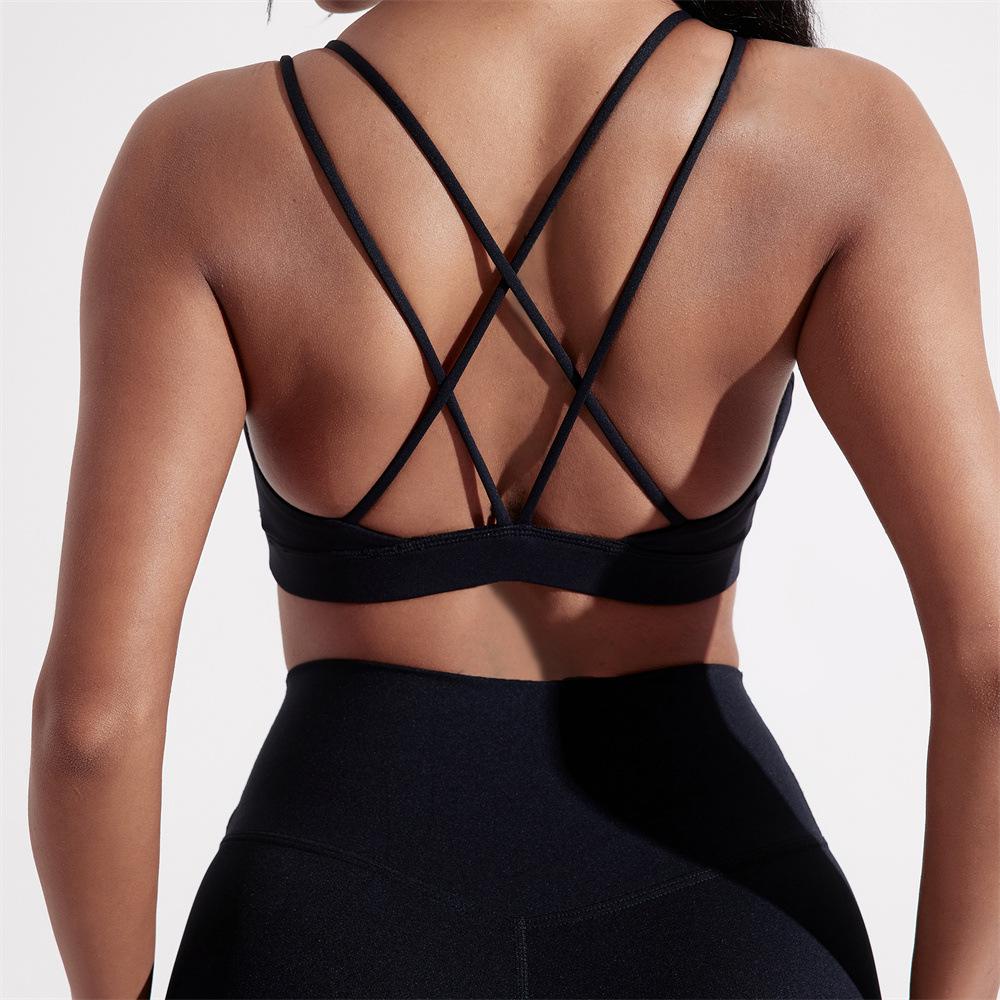 Nárazuvzdorná sportovní podprsenka s pocitem nahoty a rychleschnoucí jógová vesta pro ženy