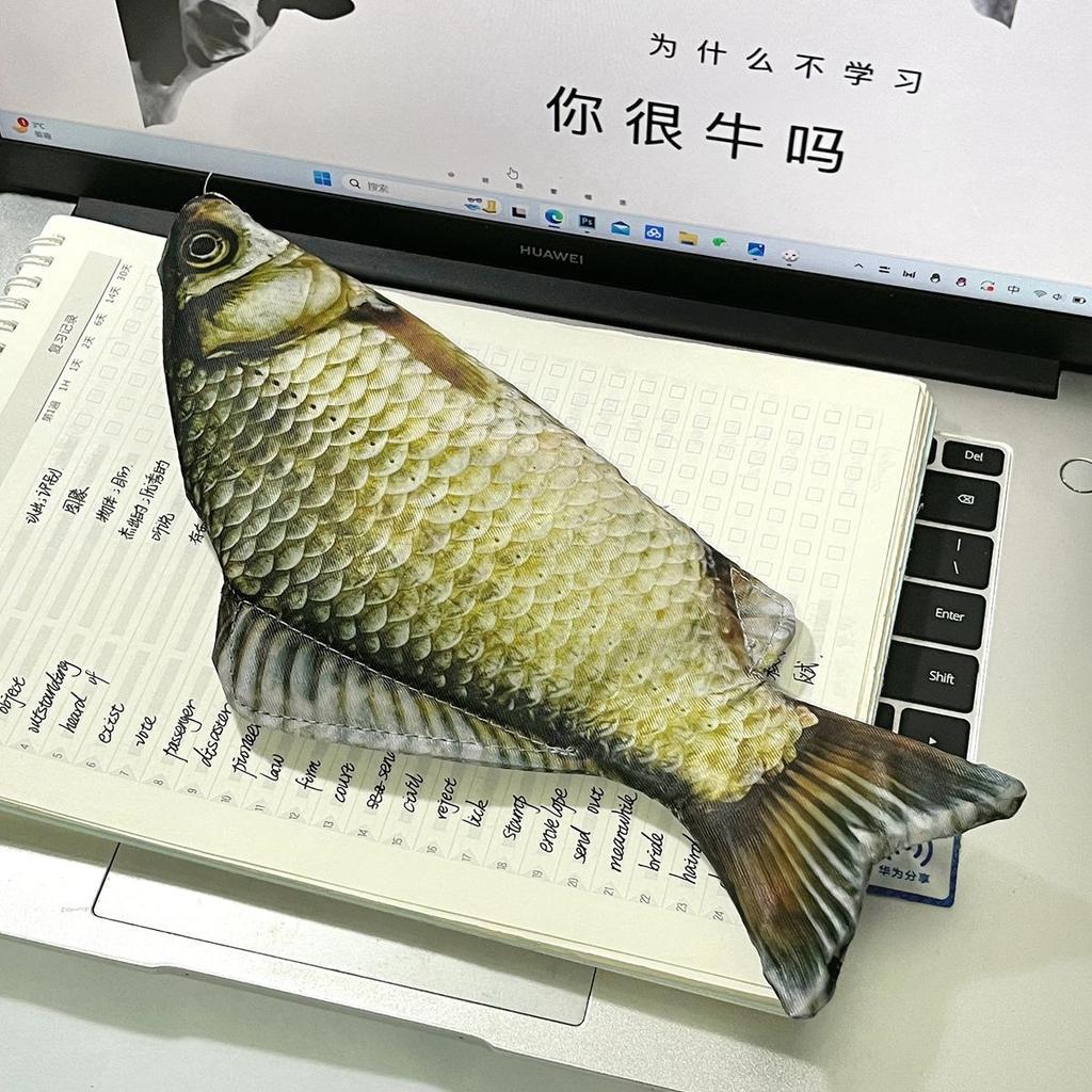 Geantă pentru pix Caras Carp Husă realistă pentru machiaj în formă de pește Husă pentru creion Cu fermoar Husă pentru creion Înapoi la școală Geantă pentru creion