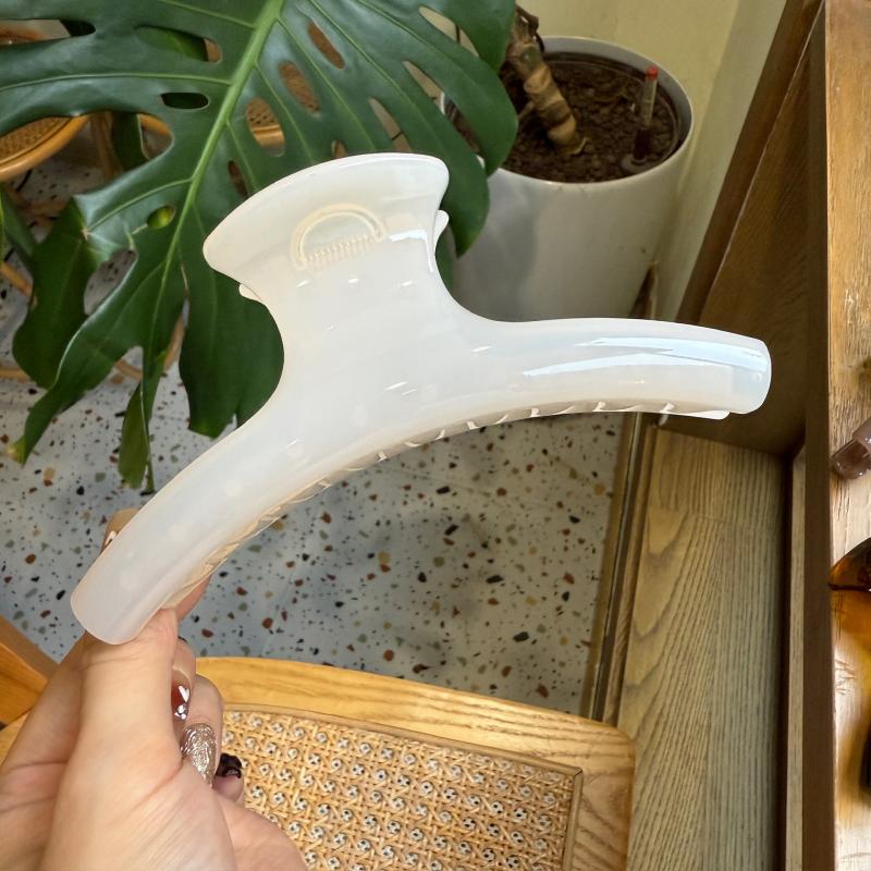 Large 15cm Hair Claw Clip French Butterfly Clasp Updo Holder Jelly Colors Minimalist Hair Accessory for Women Non-Slip Grip