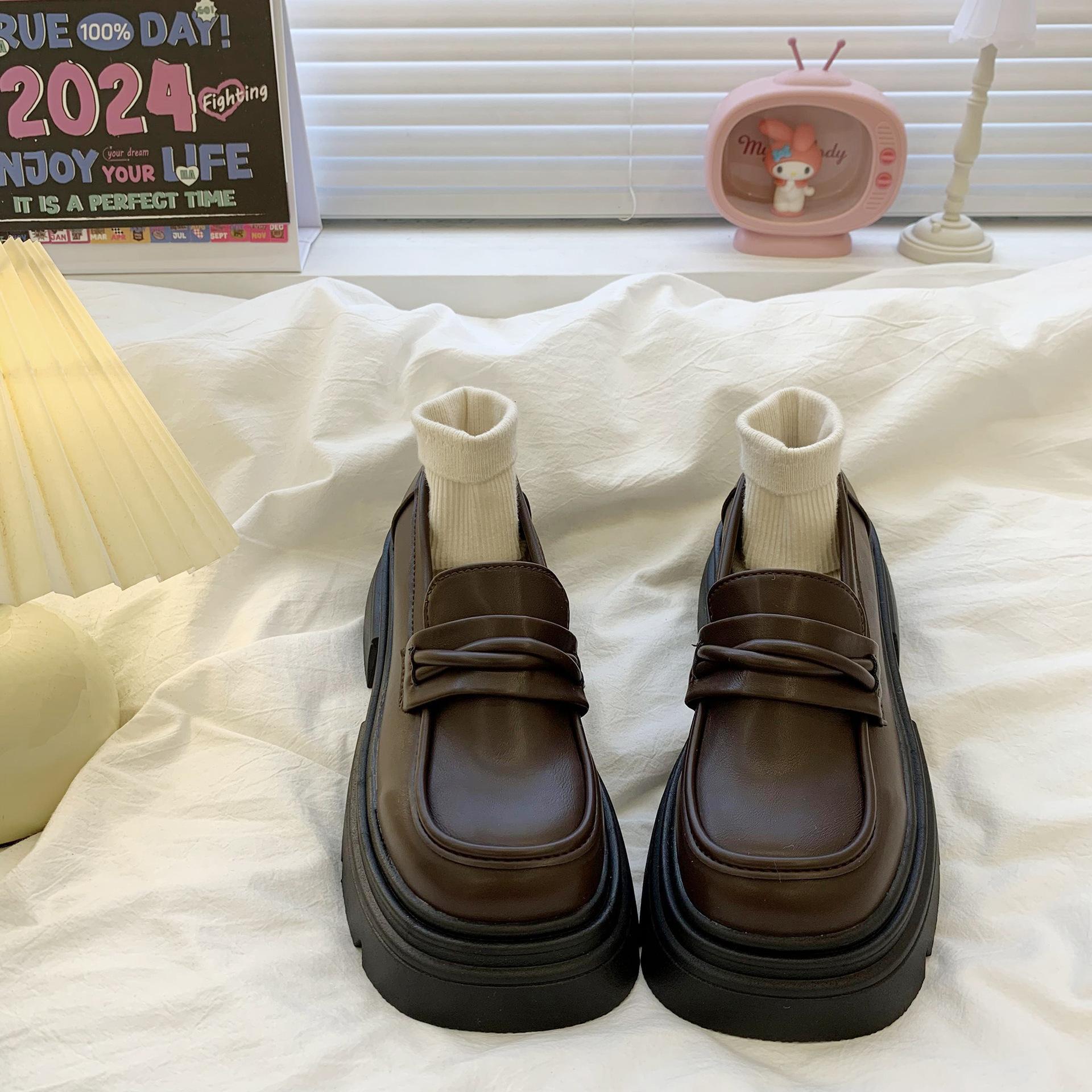 

French platform thick heel British style small leather shoes women s 2025 new spring and autumn one-pedal single shoes black loafers 40 коричневый