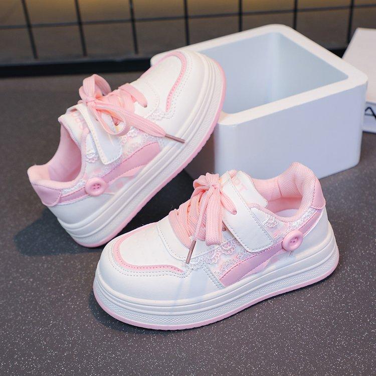 

Girls sports shoes children s casual board shoes new 2025 spring and autumn new middle-aged children s shoes girls fashion white shoes 26-31 yards, 6 pairs in one hand розовый