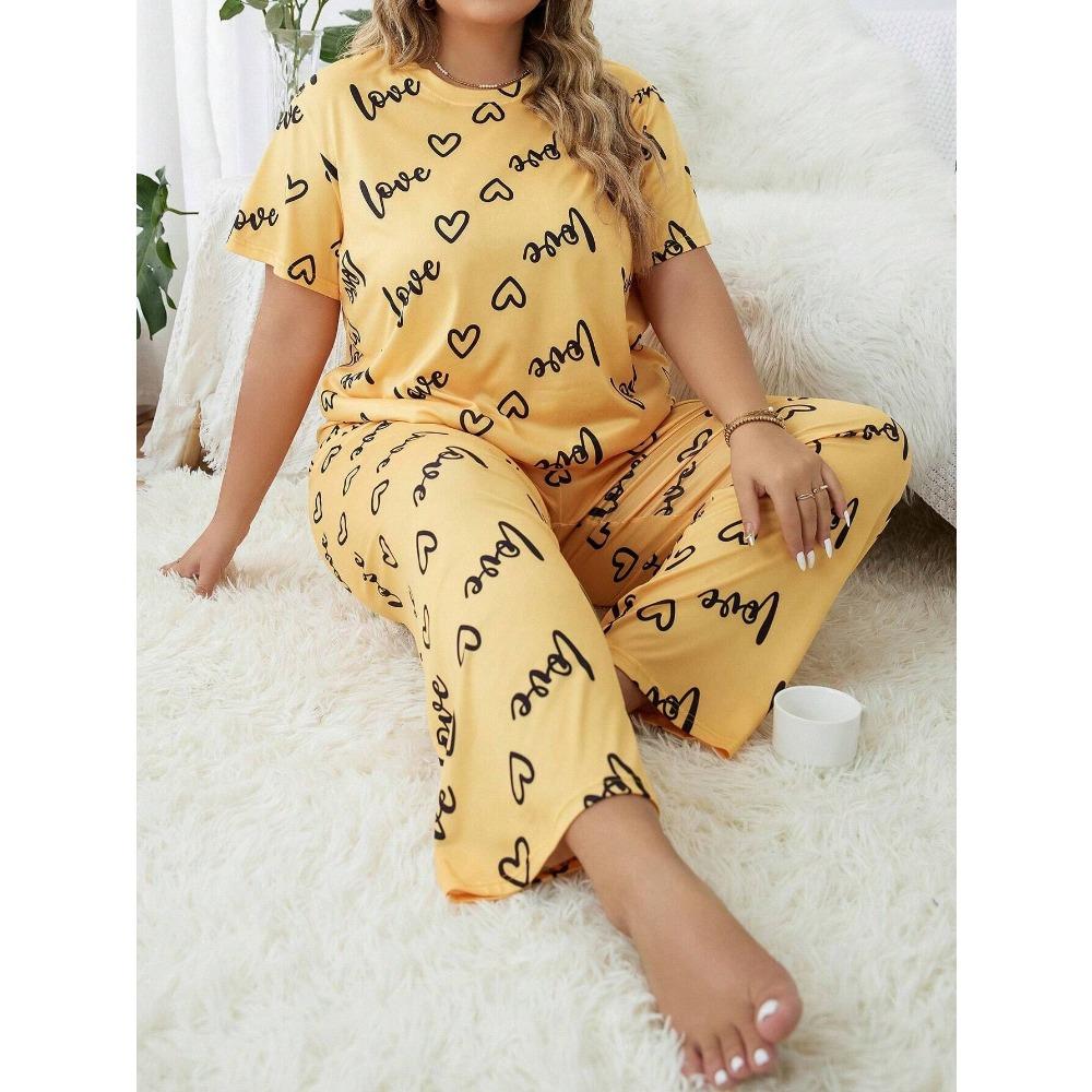Plus Size 3XL 4XL 5XL Sleepwear Heart Letters Print 2 PCS Pajama Set Women's Casual Short-Sleeve Top and Pants Loungewear