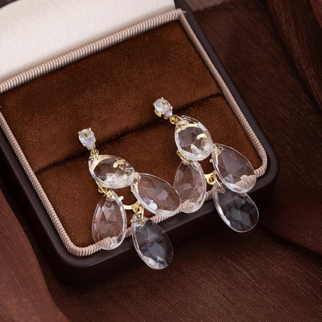 Diamond Water Drop Earrings Light Luxury Temperament Atmospheric Earrings Niche Fashion Simple Design High-End Earrings Women