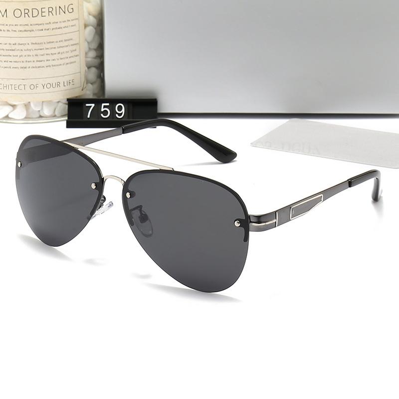 New polarized sunglasses, fashion trend casual sunglasses, travel and vacation sunglasses