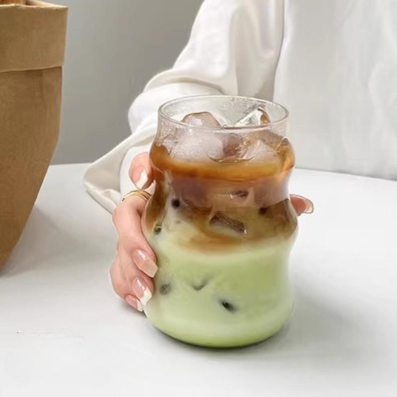 530ml Stylish Cloud Design Glass Coffee Cup with Spiral Straw Elegant Milk Tea Cup with High Borosilicate Glass 401-500ml