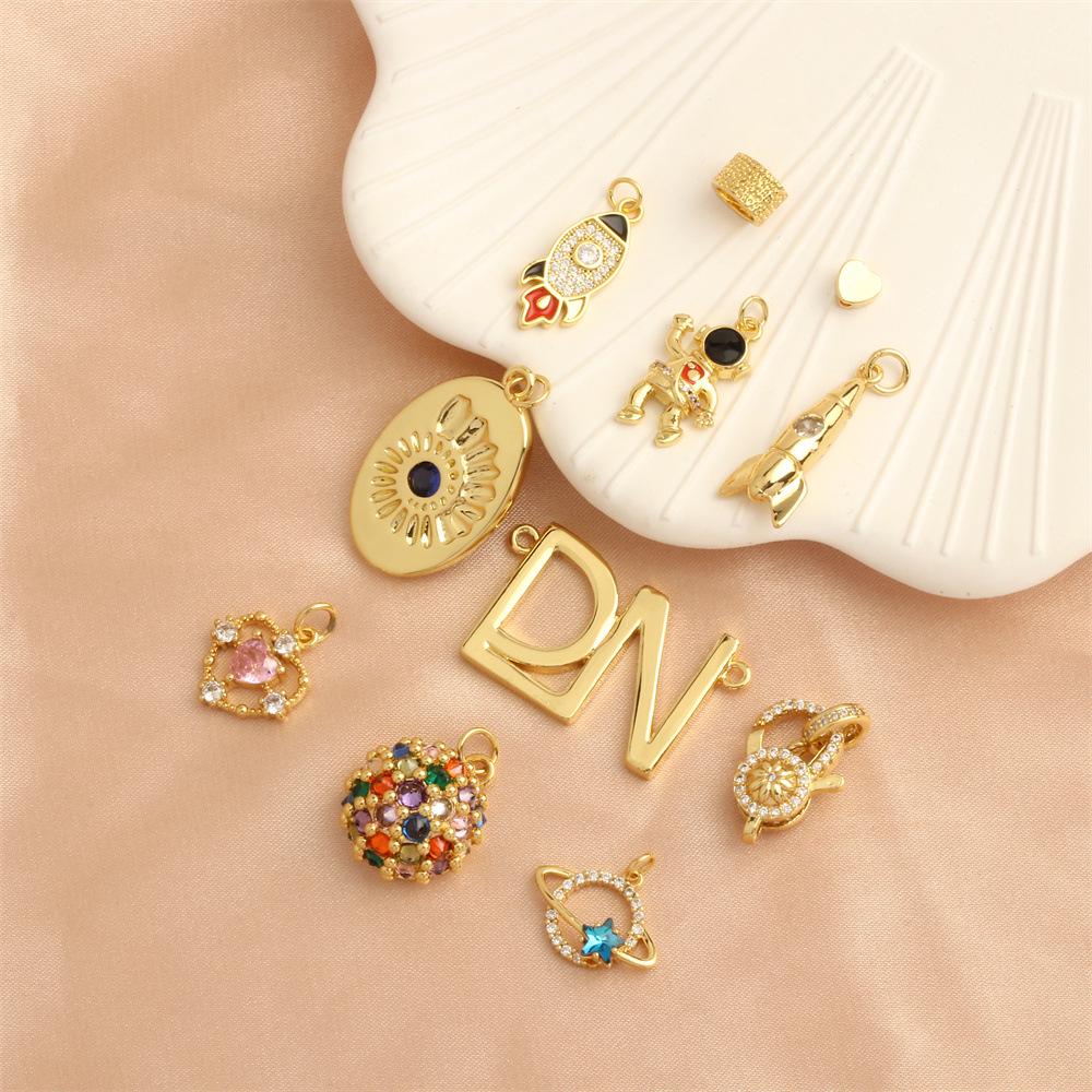 

18K Gold-Plated Astronaut Evil Eye Pendant – DIY Jewelry Accessory
