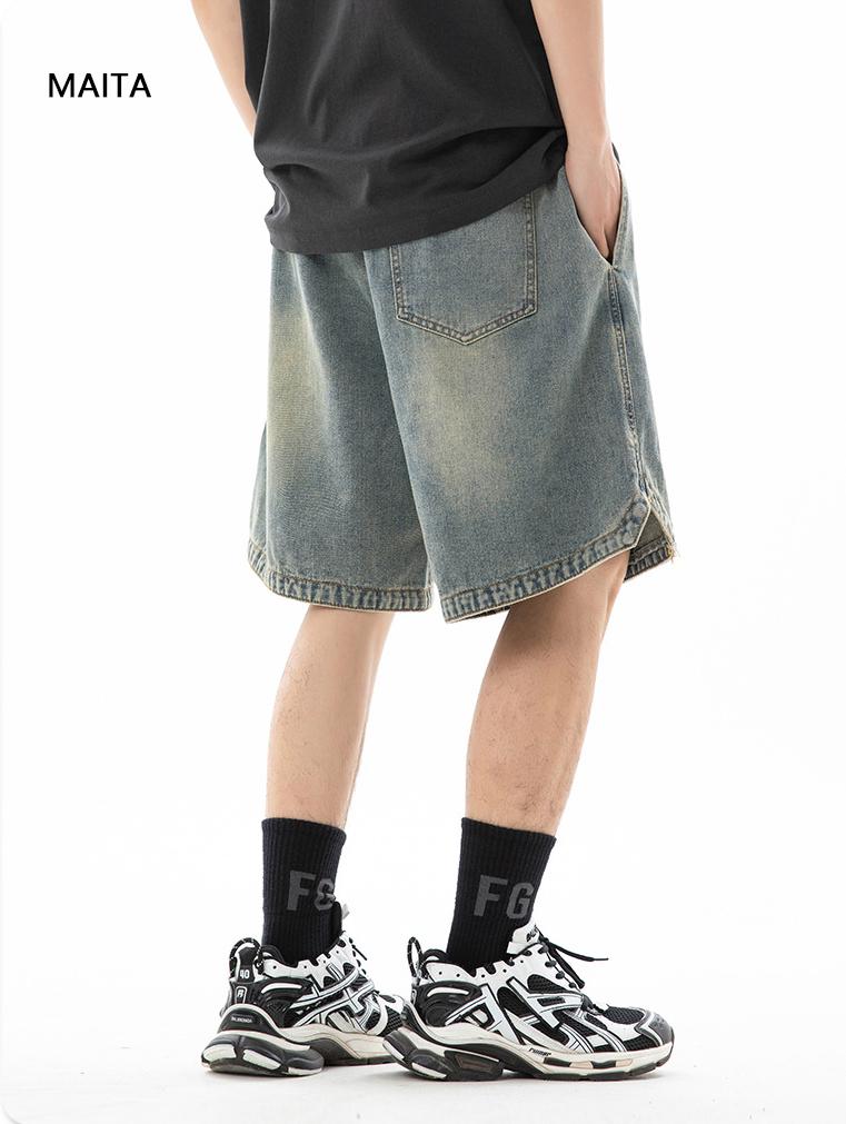 Jeansshorts mit dreieckigem Saum für Herren