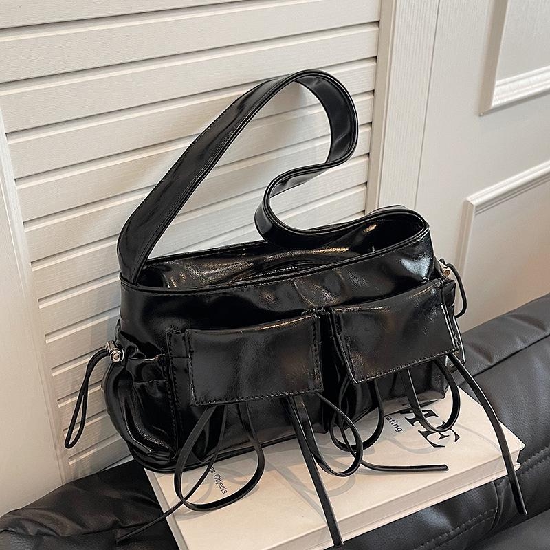 Fashion PU Buckle Pocket Underarm Bag Women's New Trendy Underarm Bag Versatile Shoulder Bag