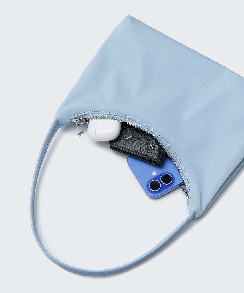 Musinsa Standard Woman Women'S Shiny Hobo Bag [Sky Blue]