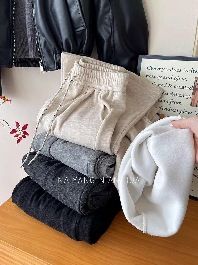 2025 Winter Women's Fleece-lined Slimming Wide-leg Pants - Elastic Waist, Loose Fit, Drapey Style