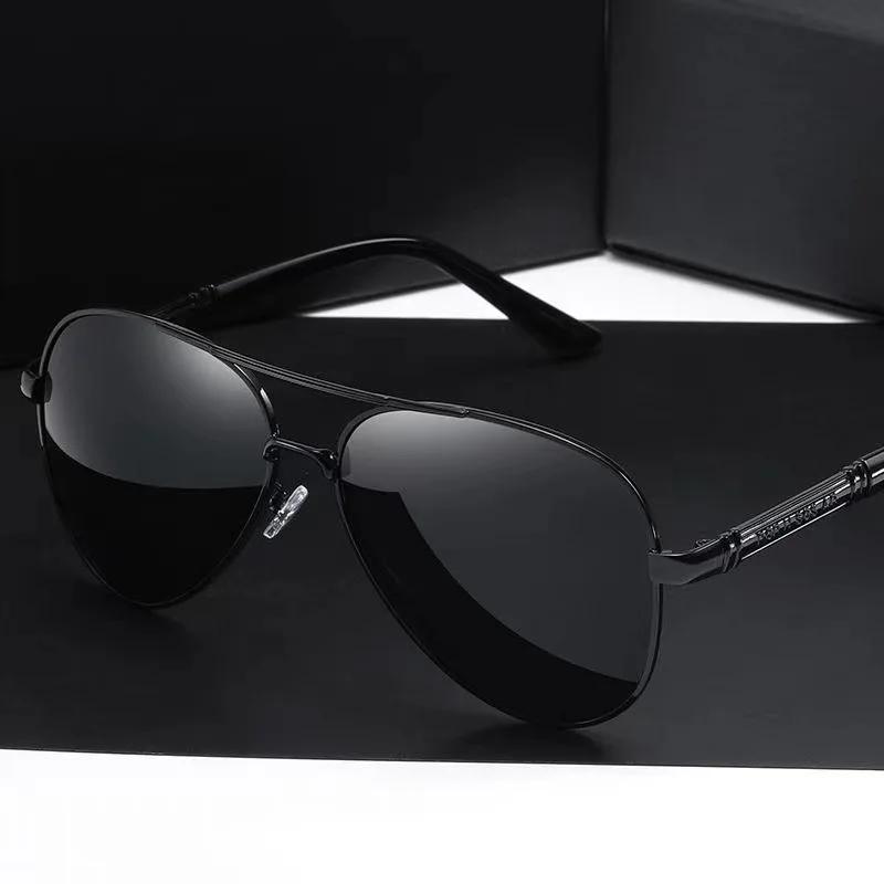 

Роскошные металлические фотохромные солнцезащитные очки для мужчин и женщин, модные, стильные, хамелеон, антибликовые, для вождения, УФ400 1PC