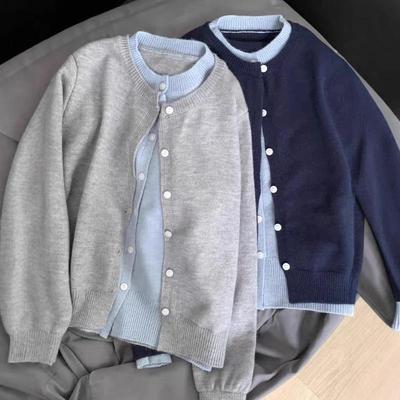 Topy – Dámské vesty