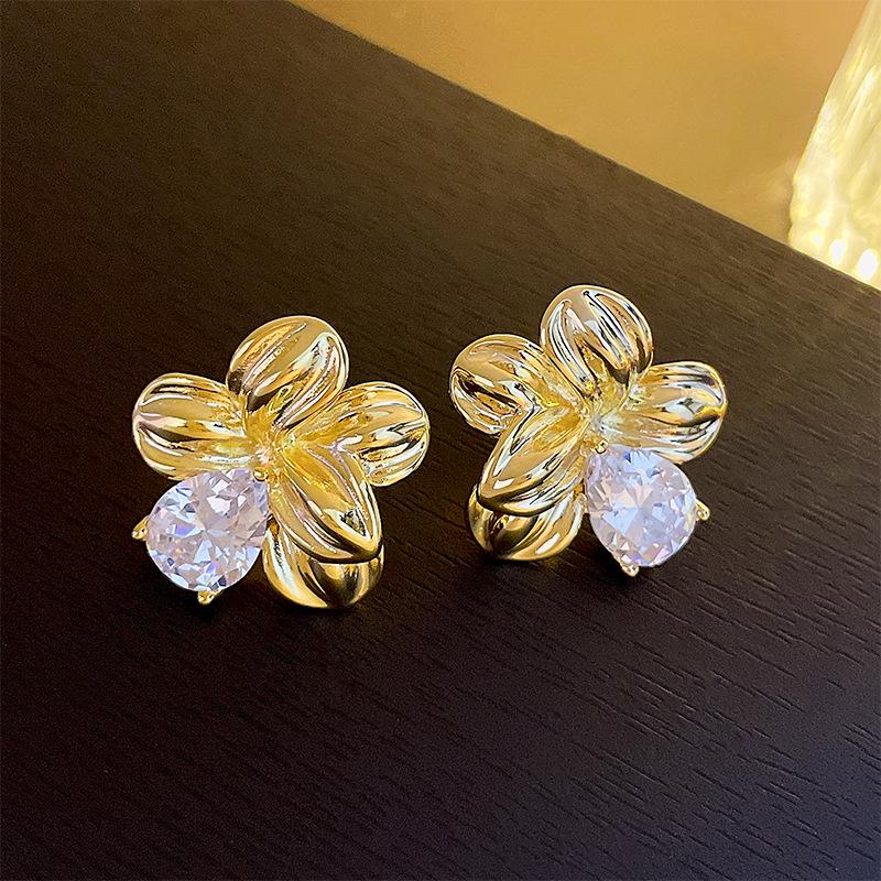 

Корейская мода Позолоченные серьги-цветы из стерлингового серебра с цирконами