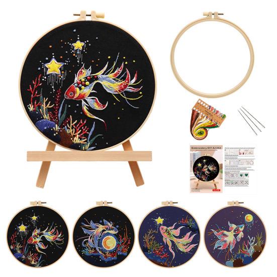 Star Goldfish Embroidery Kit Embroidery Starter Kit with Hoop Fabric Threads Adult Needlework Kit for Beginners Home Decor