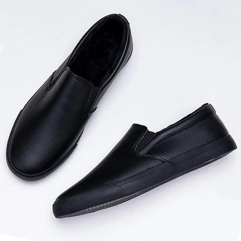 2025 Winter Men Shoes Pure Black Loafers Low-tops Warm Plush Flat Brand Male Footwear