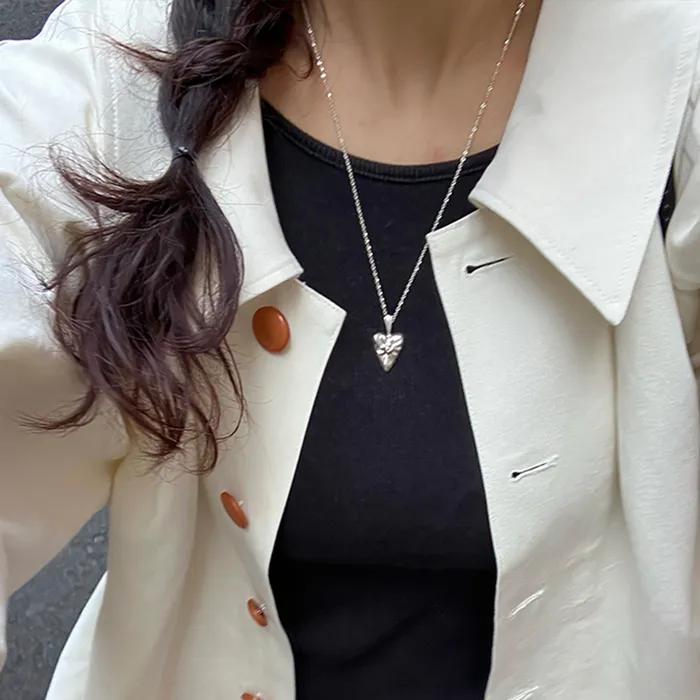 HEART SHIR NECKLACE