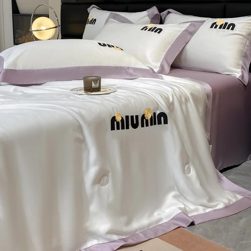 Soft Cool Summer Blanket Washed Silk Summer Quilt Embroidery Smooth Ice Cooling Comforter For Bed 100% Silky Solid Blanket