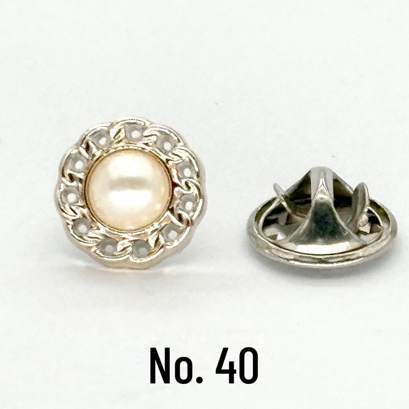 Detachable Invisible Cute Buckle for Sweaters and Shirts