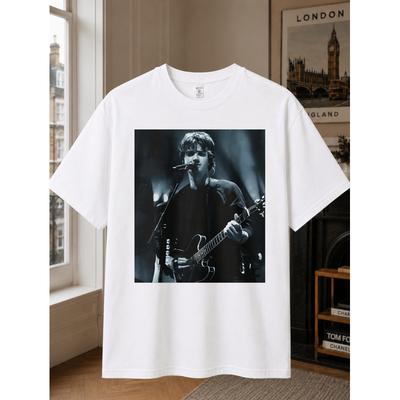 Herren & Rock T-Shirt Geeignet für Musikliebhaber, Ikonisches Gitarristen Grafik-T-Shirt, Baumwolle Rundhals Locker sitzendes Shirt mit Ikonischer Rock-Performance, Maschine