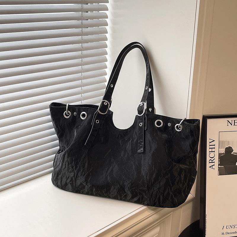 

2025 Women s Large Capacity Fashion Handbag - Light Luxury Niche Commuter Tote Bag One Size #3250