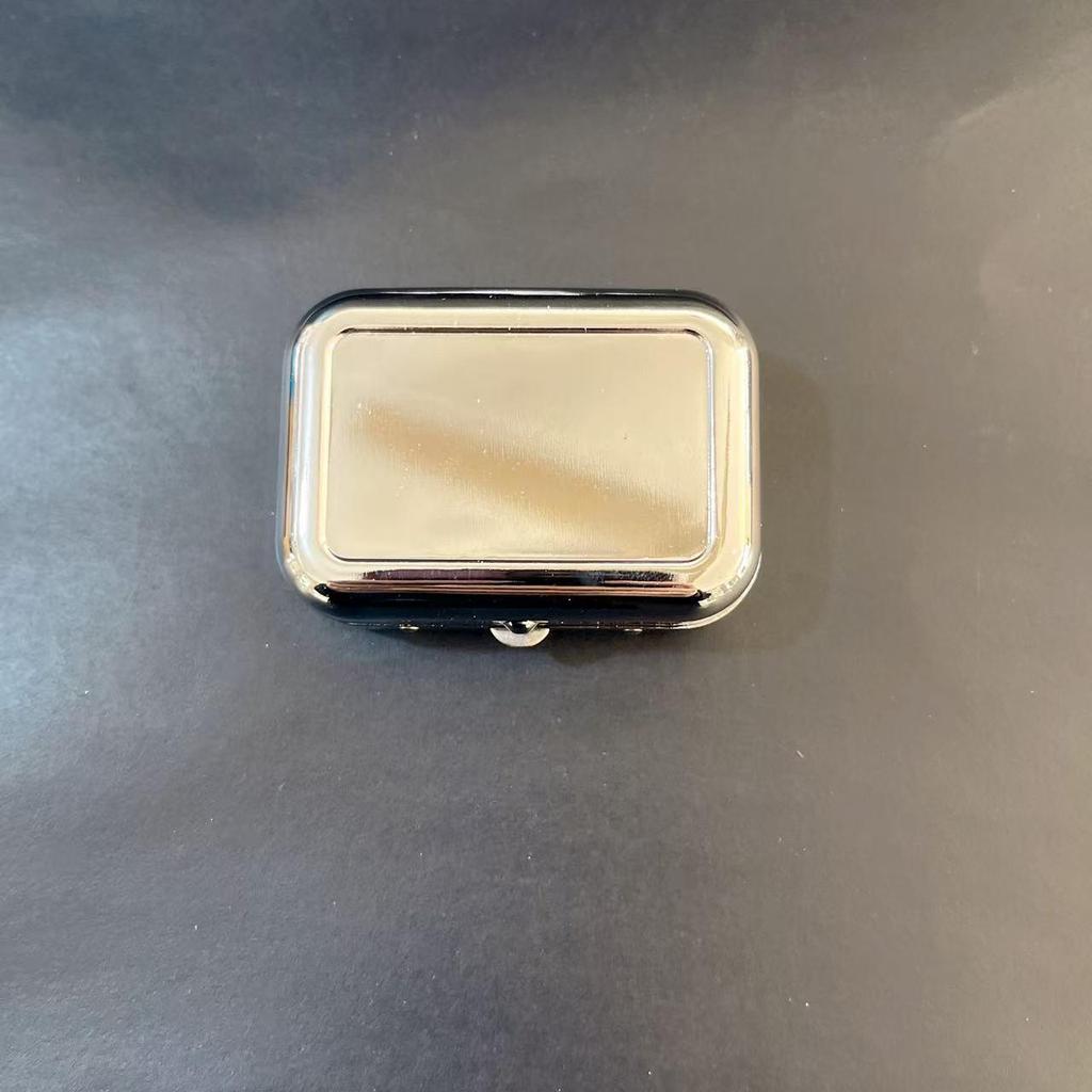 Stylish Portable Metal Ashtray - Creative & Compact Design