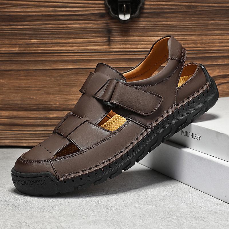 Fashion 2025 New Summer Leather Men's Beach Breathable Sandals Large Size 38-48 Retro Handsewn Baotou Casual Fashion Handmade Shoes
