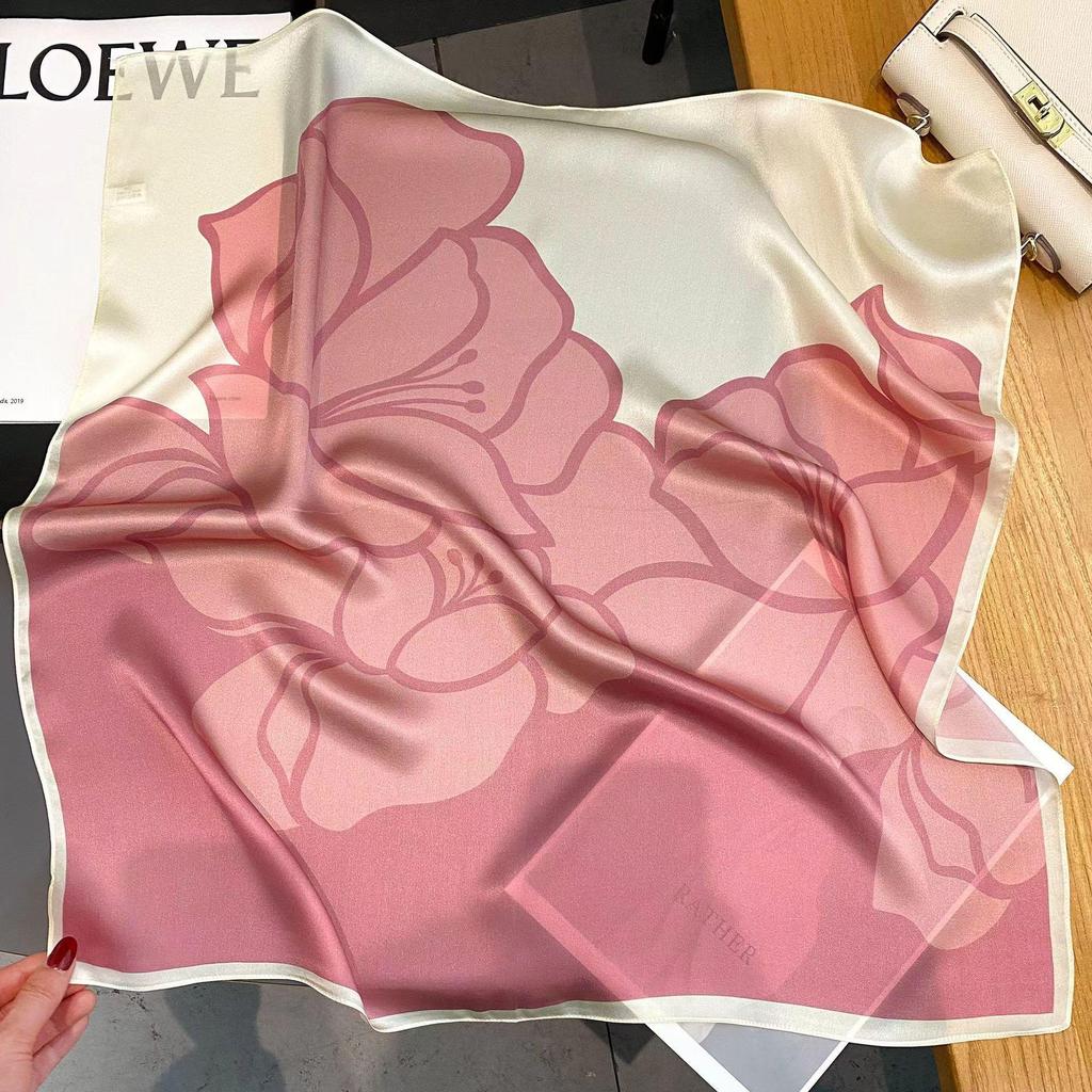High-End Women's Lightweight Silk Square Scarf - Temperament Print Neckerchief for Neck Protection and Decoration.