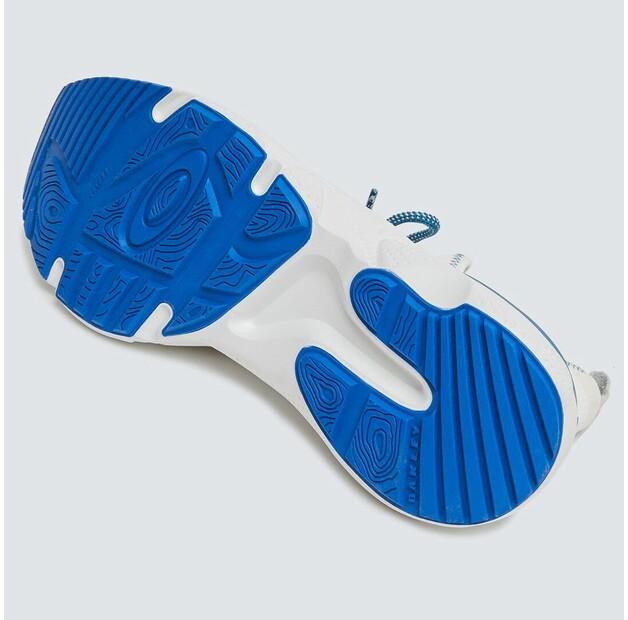 Oakley Cosmos Sneakers