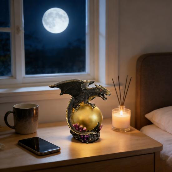 Gothic LED Table Lamp Raven's Moonlight/Pterosaur Desk Lamp Mysterious Crow/Dinosaur On Glowing Orb Sculpture for Halloween Fantasy Indoor Home Decor